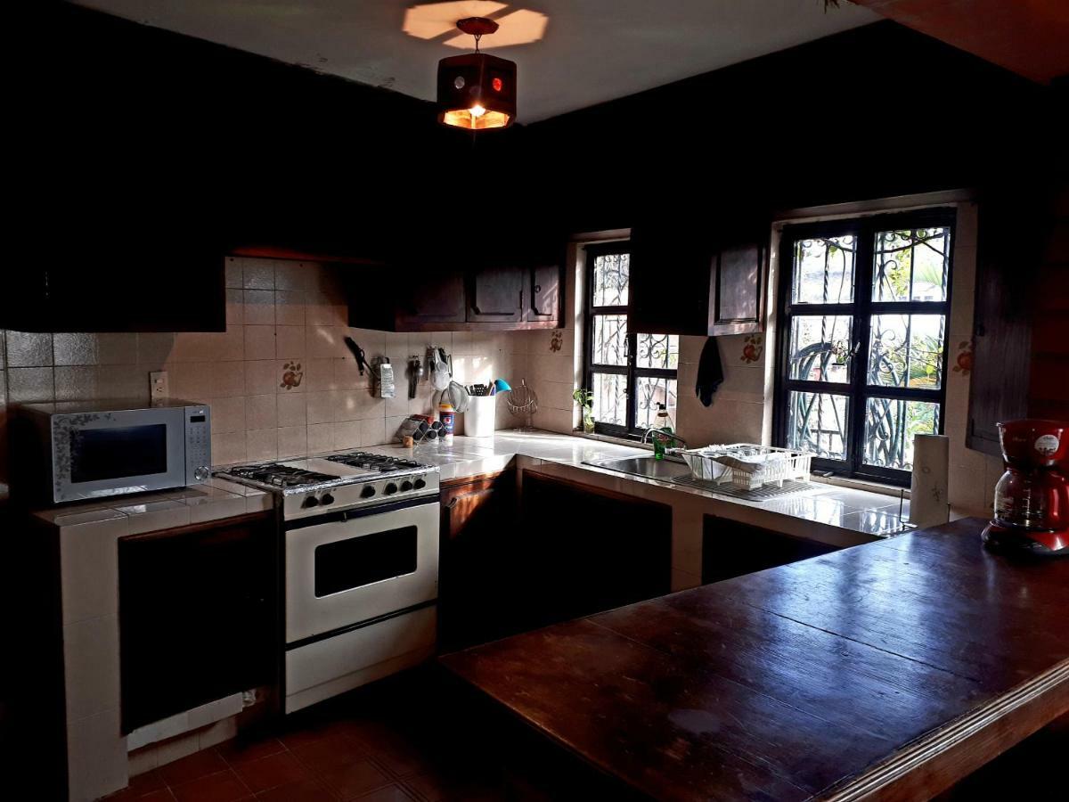 Вилла Casa Bugambilias Таско-де-Аларкон Экстерьер фото